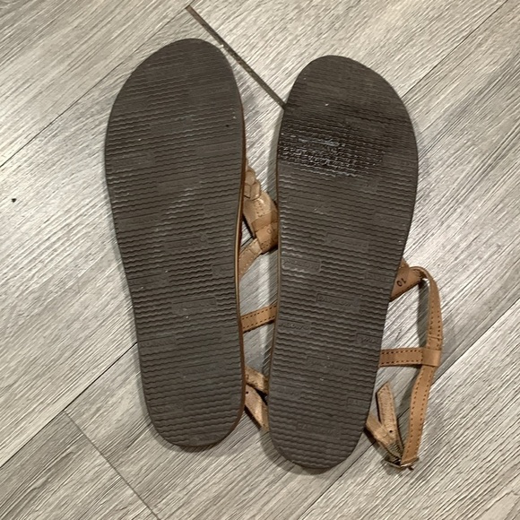 Rainbow T Street Brown Leather Braided Thong Style Sandals size 10 - Picture 8 of 9